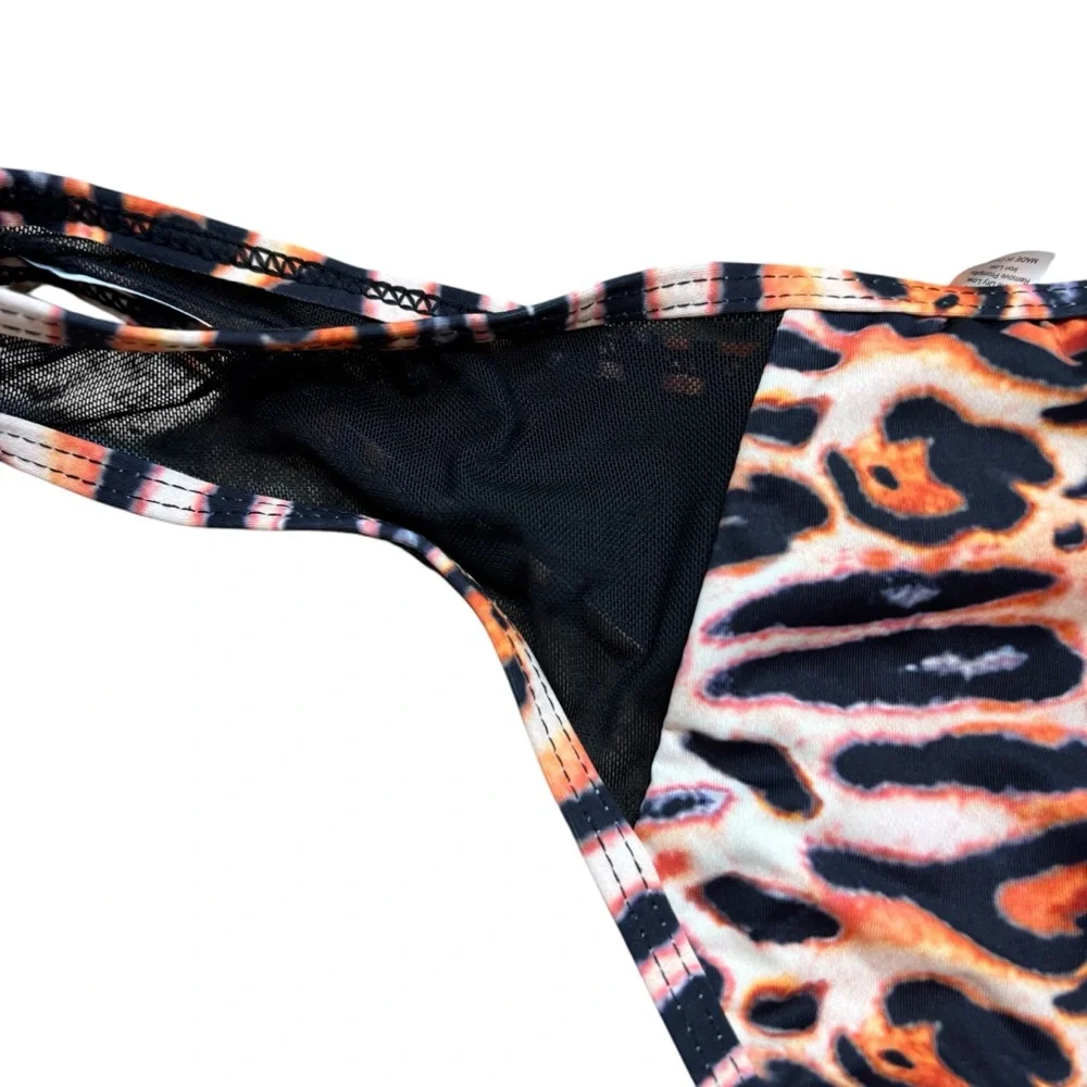 Brand new without Tags Animal‎ Print Strapless Bikini Size Medium